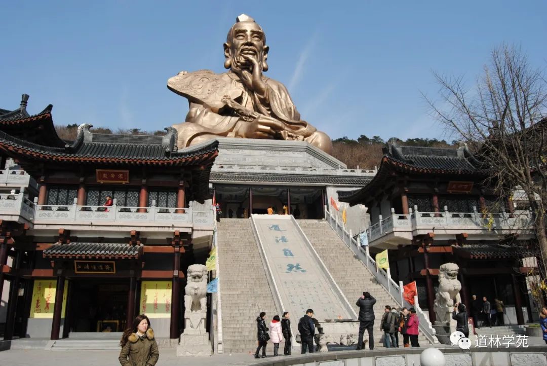 孔子和老子两位思想巨匠影响中国2500年思想文化进程