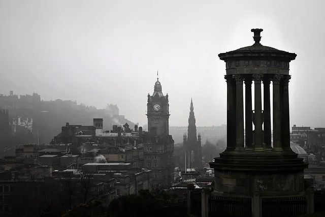 苏格兰：苏格兰道德哲学与一般道德课程有何异同？